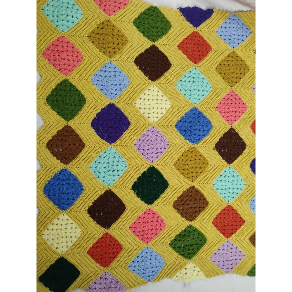 Vintage 1960s Granny Square 44